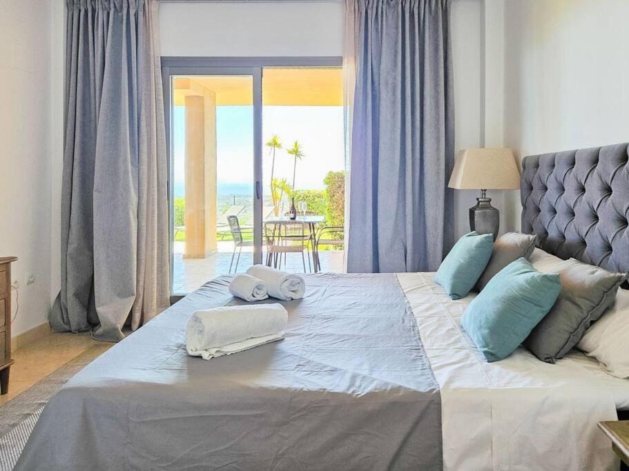 Hacienda Del Senorio De Cifuentes Apartment Estepona Ngoại thất bức ảnh